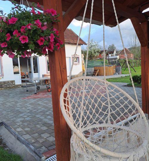 Pensiune turistica Retreat Belvedere Vadu Crisului